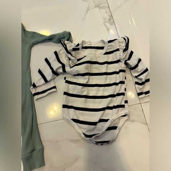 3-6 month bundle - Picture 2 of 7